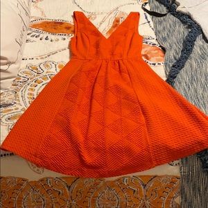 Anthropologie dress with key hole in back